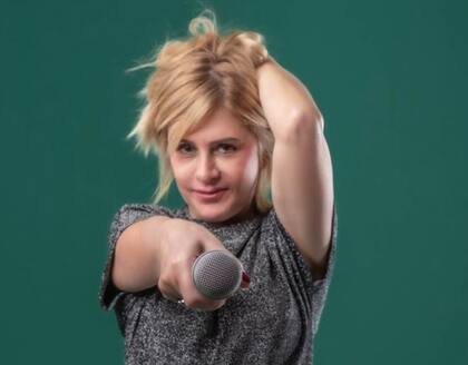 “El humor cambia las cosas de lugar”, dice Claudia.