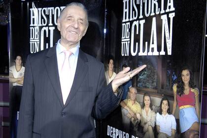 El humorista habló sobre las acusaciones de la actriz