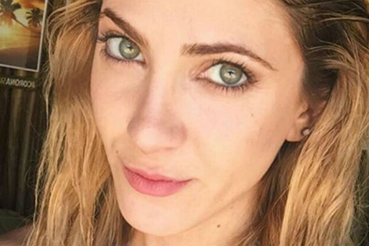 El humorista recordó su debut sexual y la modelo se mostró visiblemente sorprendida ante la historia