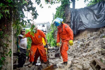 El huracán Julia se ha degradado en su paso por Centroamérica, pero ha causado más de 20 fallecimientos y graves afectaciones a los habitantes