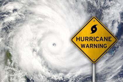 El huracán Melissa impactará Jamaica en las próximas horas y se espera que siga su camino con efectos sobre Cuba, Haití, República Dominicana y las Bermudas