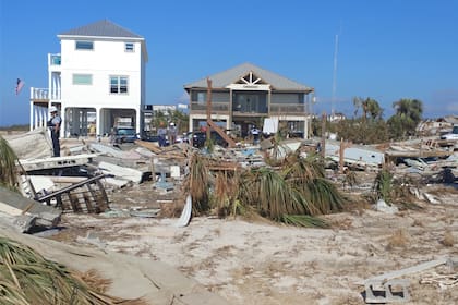 El huracán Michael dejó una devastadora destrucción durante su paso en Estados Unidos