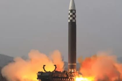 El Hwasong-17 es el misil más grande lanzado hasta ahora por Corea del Norte