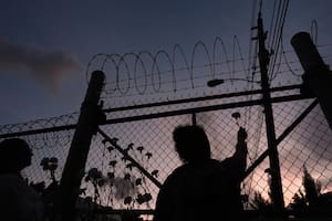 El ICE dejará de informar sobre muertes de detenidos liberados recientemente de su custodia