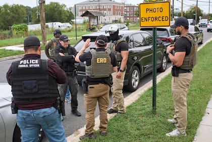 El ICE implementa una nueva estrategia para detener a migrantes
