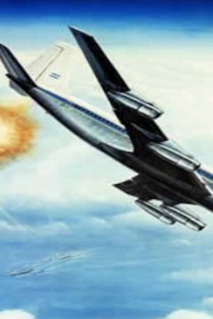 El ilustrador Exequiel Martínez reprodujo la escena en la que el Boeing 707 comandado por Otto Ritondale inicia las maniobras de evasión y un misil estalla a poca distancia
(ilustración de Exequiel Martínez)