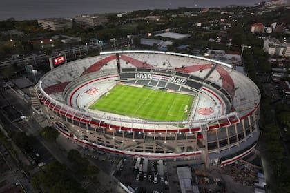 El imagen aérea del Monumental, el estadio del club que ampliará la superficie que tiene en la ciudad