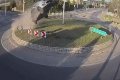 El impactante accidente quedó registrado en video. Fuente: DRN