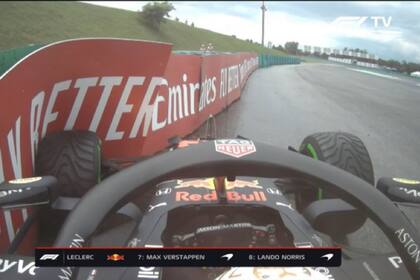 El impacto de Verstappen antes del arranque de la carrera