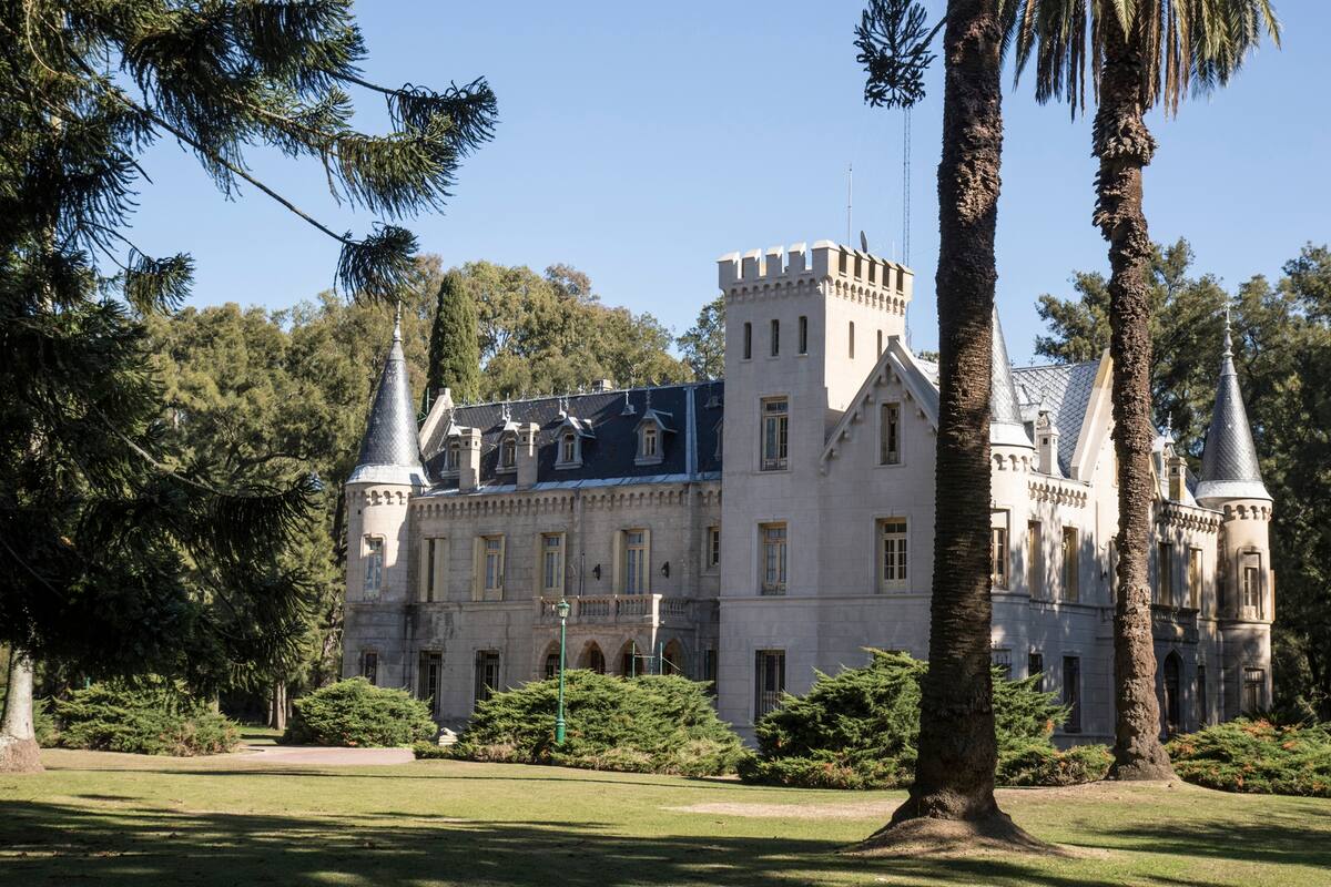 El imponente castillo de La Candelaria, en Lobos.