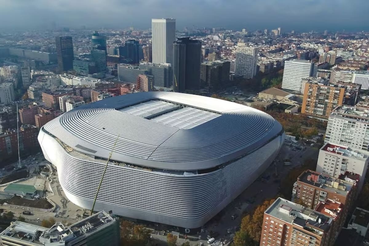 El imponente y renovado estadio Santiago Bernabéu, de Madrid