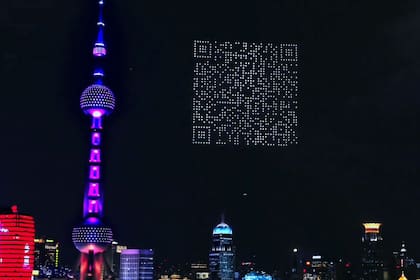 El impresionante show de drones finalizó con un código QR que se podía escanear con la cámara del smartphone