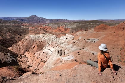 El impresionante Valle de la Luna jujeño, a la vera de la RN 4