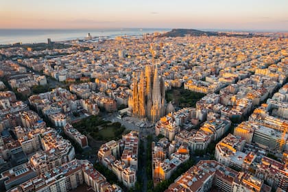 El impuesto para los turistas llegará a los 4 euros a partir de octubre.