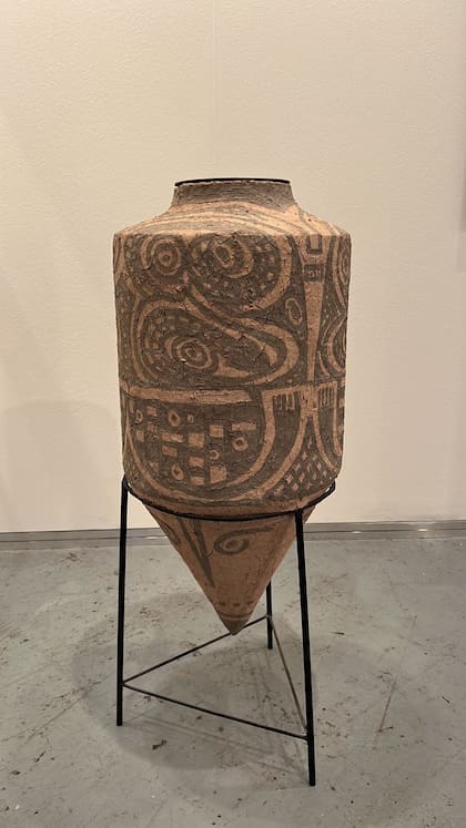 "El impulso I", obra de Gabriel Chaile vendida en Barro al Museo de Arte de Dallas