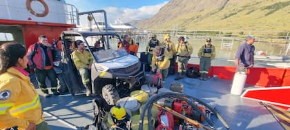 El incendio comenzó ayer en el cerro Huemul