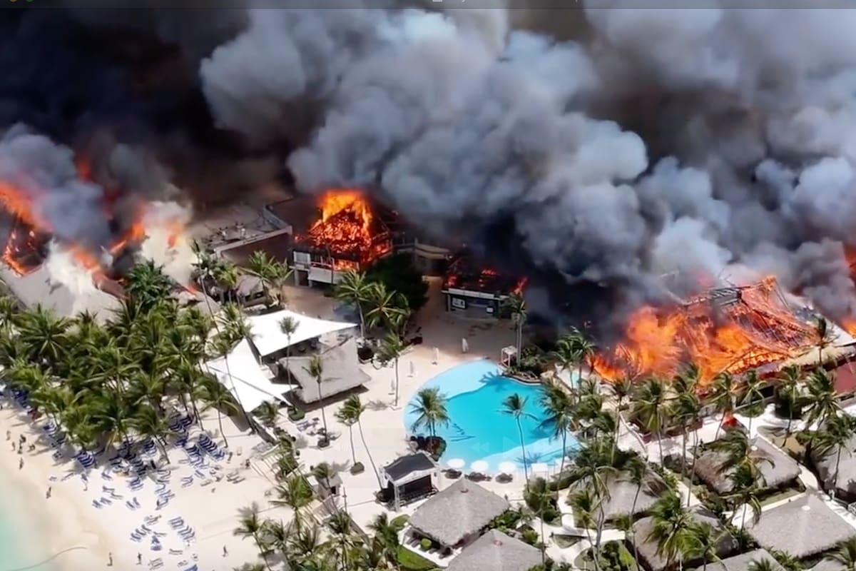 El incendio del hotel, visto desde un drone
