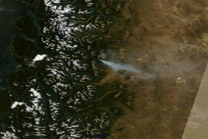 El incendio en el Parque Nacional Los Alerces, visto desde el espacio