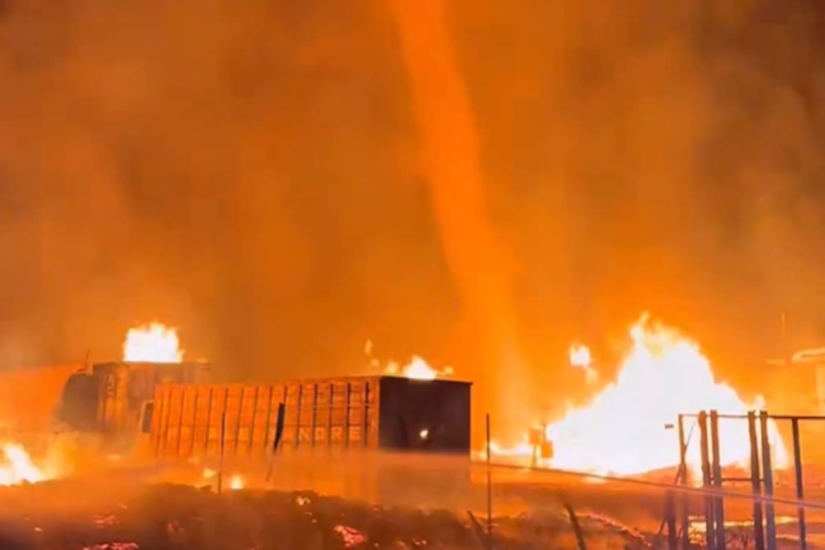 El incendio en un predio donde funciona una planta de tratamiento de residuos