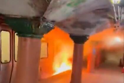 El incendio en un tren que se dirigía a Nueva York