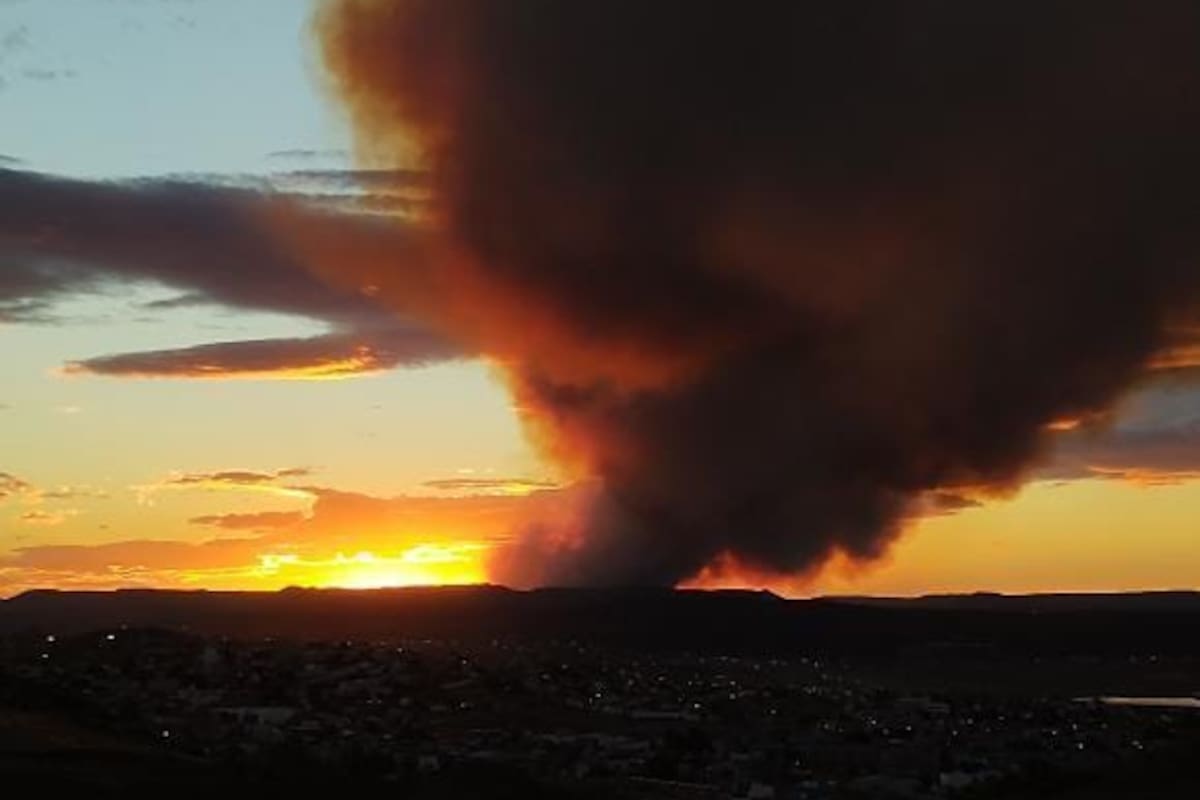 El incendio se produjo en el área de concesión Tres Picos, a unos veinte kilómetros de Caleta Olivia