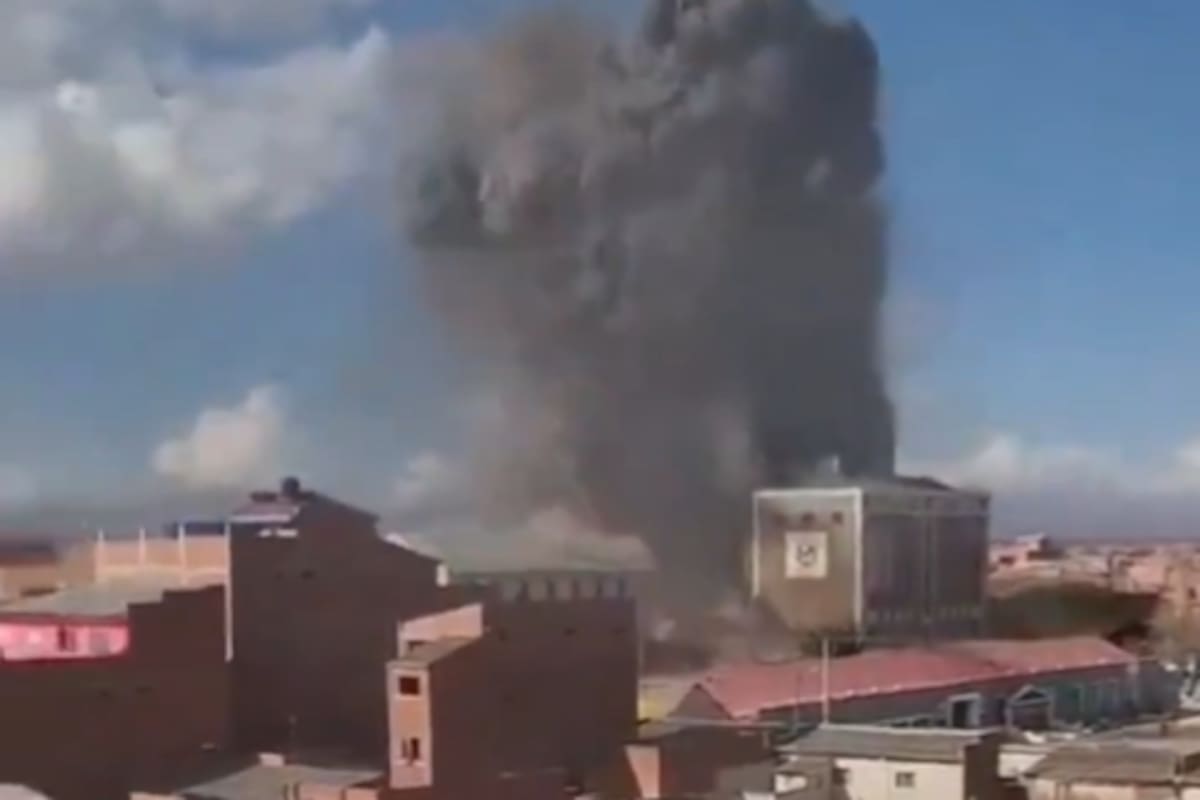 El incidente provocó daños materiales en viviendas ubicadas en las inmediaciones del recinto militar