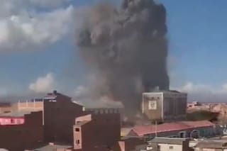 Explotó un depósito militar en el límite con Perú: dos muertos, 81 heridos y siete desaparecidos