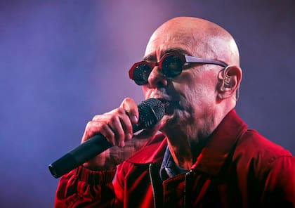 El Indio Solari durante un concierto en Olavarría