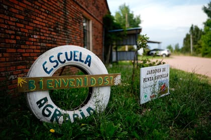 El INE comenzó a publicar en 2025 el Índice de Pobreza Multidimensional, que incorpora dimensiones como educación, vivienda, empleo y protección social