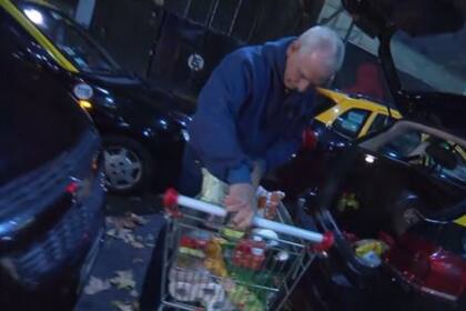 Mostraron en vivo el recorrido desde el estudio hasta el baúl del auto