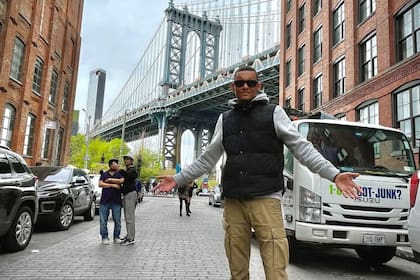 El influencer Alfy Tavarez habló con un agente inmobiliario sobre por qué muchas personas se van de Nueva York al estado de Pensilvania