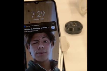El influencer desató un escándalo (Captura video)