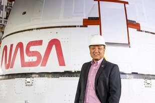 El ingeniero de la NASA Howard Hu