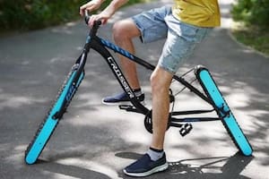 El ingeniero ucraniano Sergii Gordieiev volvió a inventar una peculiar bicicleta