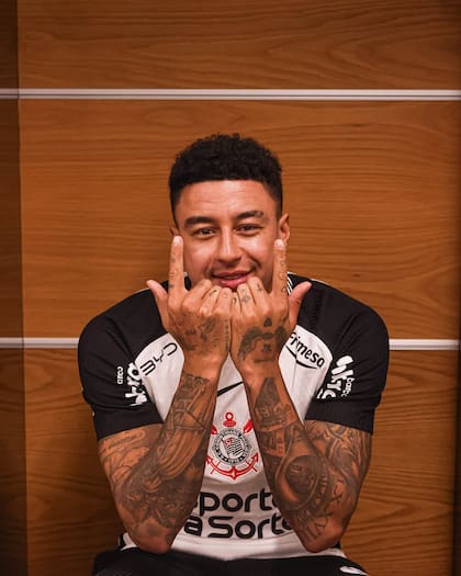 El inglés Jesse Lingard con la camiseta de Corinthians