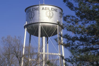 El ingreso familiar medio en Abilene es de US$59.254 anuales