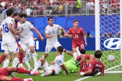 El insólito gol en contra de Uzbekistán ante Portugal
