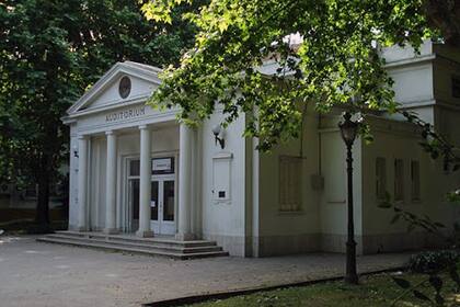 Derivan pacientes oncológicos del Instituto Roffo por un desperfecto en ...