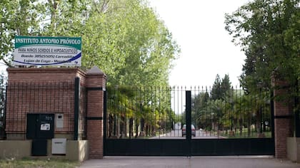 El Instituto Antonio Próvolo, en Luján de Cuyo, era considerado uno de los mejores en su estilo para el aprendizaje de niños sordos