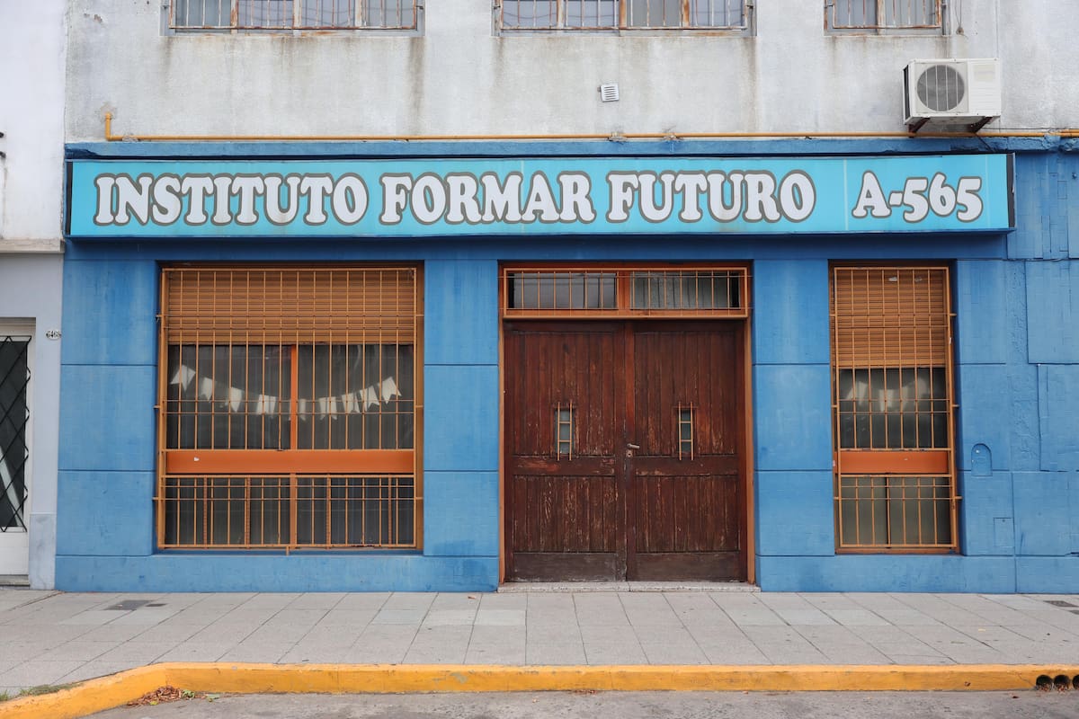 El Instituto Formar Futuro cerró definitivamente luego de cobrarle las inscripciones a los padres
