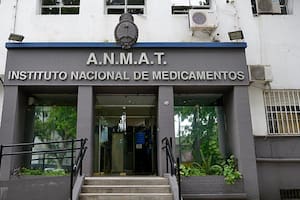 Las 10 alertas que recibió la Anmat por el fentanilo mortal y desatendióyó