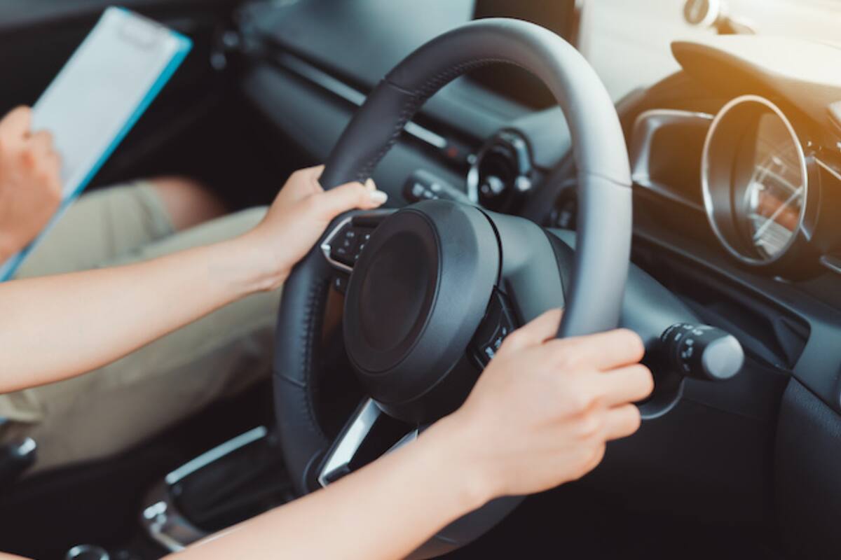 El instructor dio consejos sobre el calzado que debés ponerte a la hora de manejar