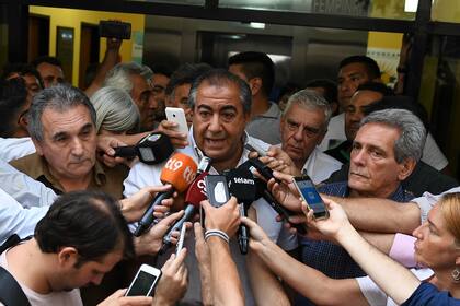 El integrante del triunvirato de conducción de la CGT dijo que le parece "bien desagregar los contenidos y debatirlos profundamente"