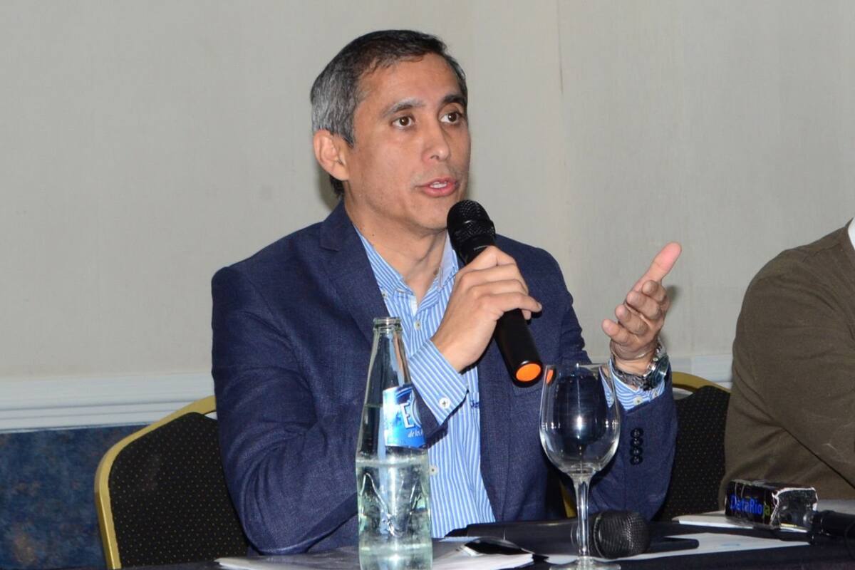 El intendente de la capital riojana reclama que el máximo tribunal anule la enmienda porque "carece de legalidad jurídica y legitimidad"