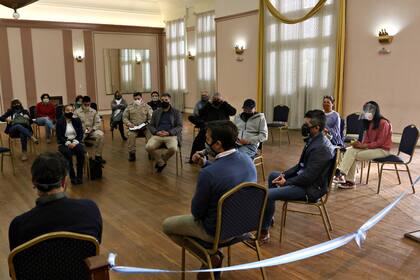 El Intendente de Necochea participó de una reunión del comité de emergencia