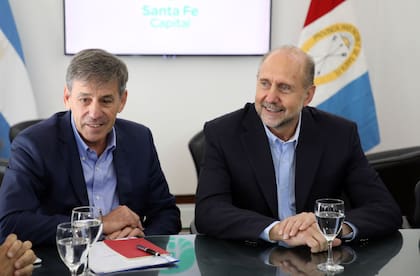 El intendente de Santa Fe, Emilio Jatón, y el gobernador Omar Perotti