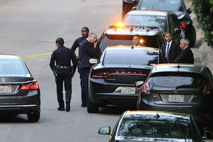 El intenso operativo desplegado por las fuerzas de seguridad frente a la propiedad de Rihanna