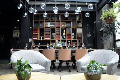 El interior de El Chato, un restaurante que no para de crecer