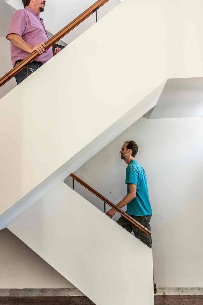 El interior de la casa Curutchet, obra del reconocido arquitecto Le Corbusier en La Plata.