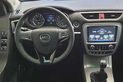 El interior de la nueva JAC T8